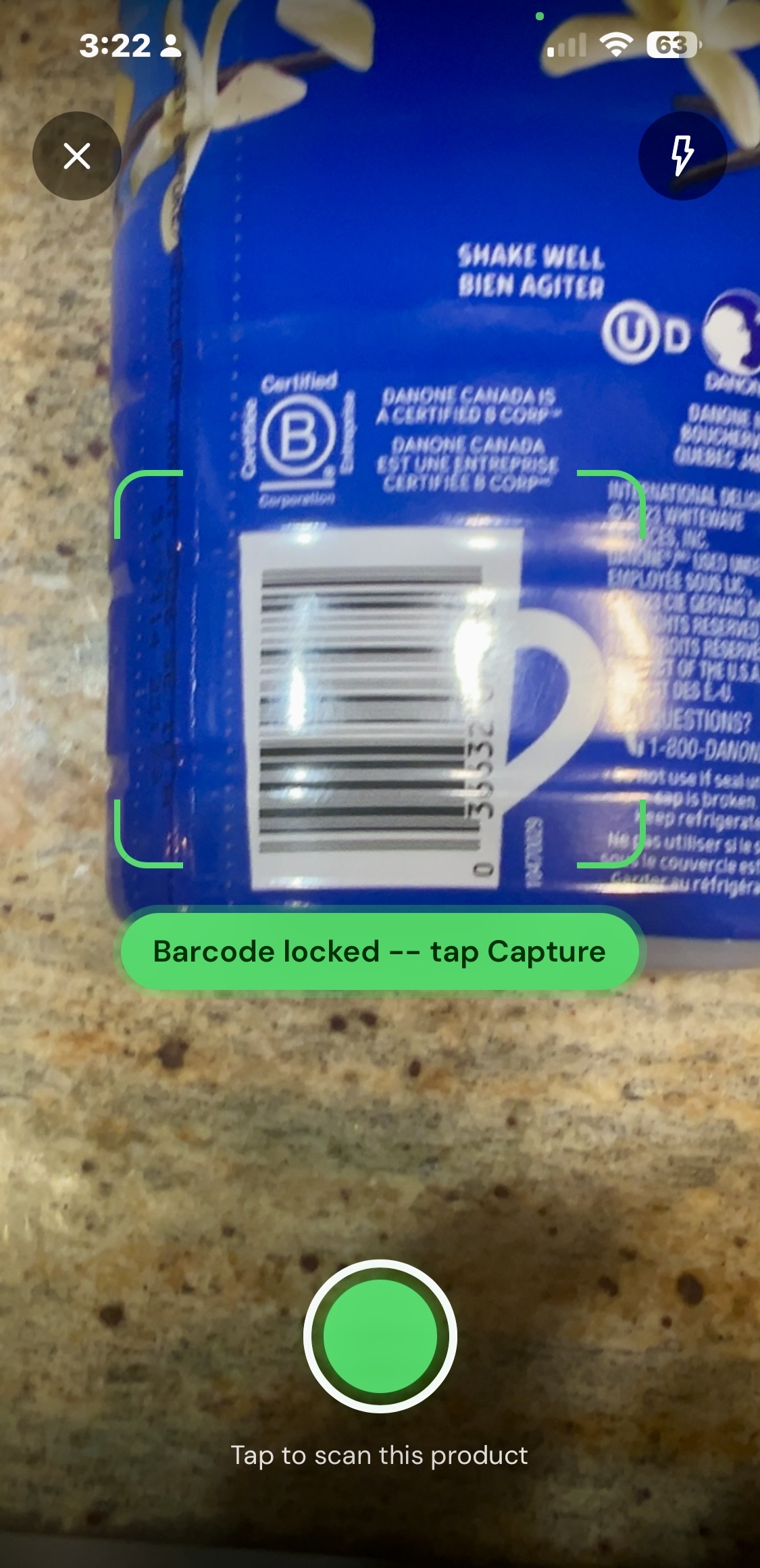 What2Know camera locked onto a product barcode, ready to capture